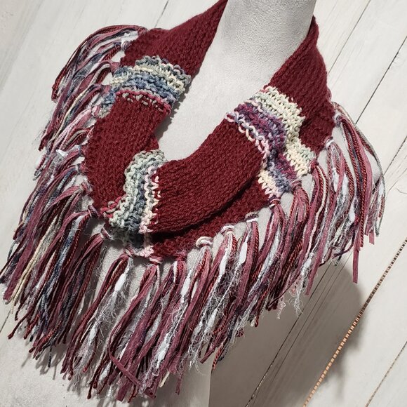 NEW Hand Knitted Burgundy Multi Infinity Boho Cowl Scarf Fringe Artsy Indie - Picture 4 of 6